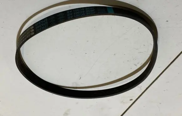 Ford Mustang VI Alternator belt JR3E6C301AB