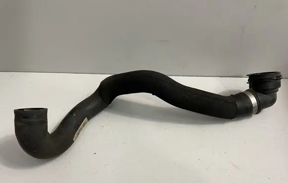 BMW 6 F12 F13 Engine coolant pipe/hose 7605150