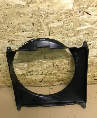 Suzuki Grand Vitara I Radiator cooling fan shroud 1195883001