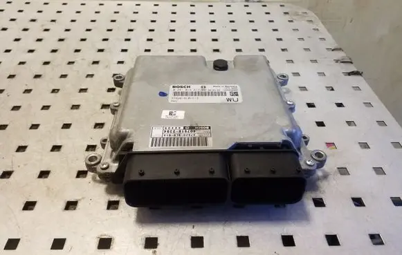 Honda Accord Engine control unit/module 37820RL0G13 0281015211