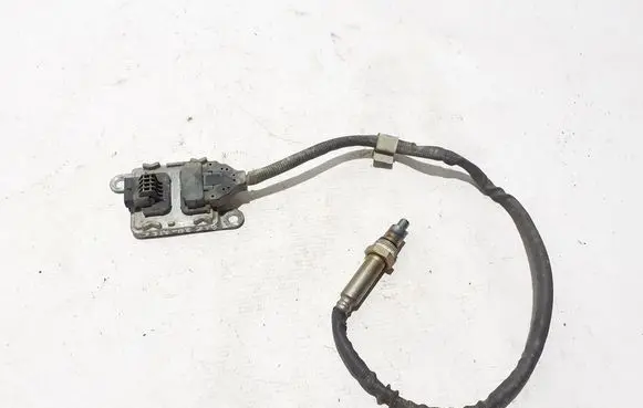 Mercedes-Benz GLE W167 Lambda probe sensor A0009058111