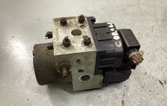 Toyota Corolla E120 E130 ABS Pump 4451002050