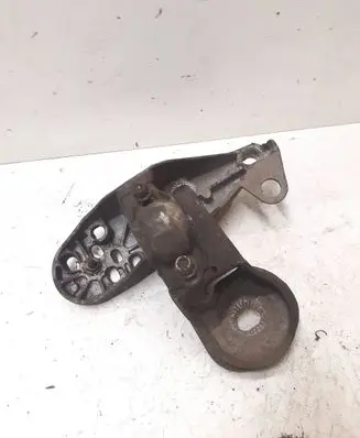 Audi A6 S6 C5 4B Engine mounting bracket 8E0199351F