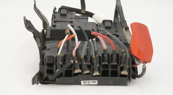 Peugeot 308 Battery control module 9675349880