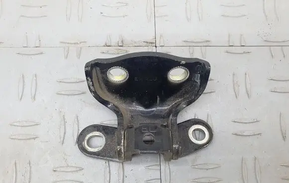 KIA Sorento Front door upper hinge 1120102