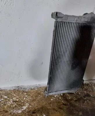 Toyota Auris 150 Intercooler radiator