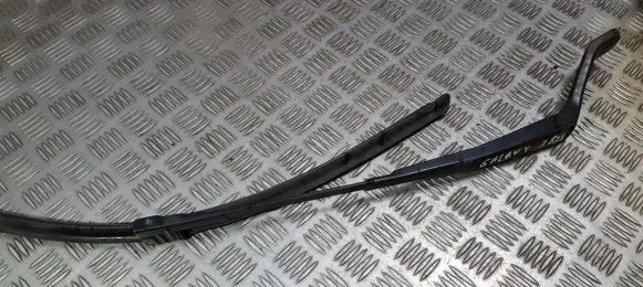 Ford Galaxy Front wiper blade arm 7M3955410B
