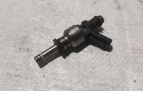 Audi A8 S8 D4 4H Fuel injector 079036G 1079036G