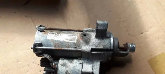 Audi A4 S4 B8 8K Starter motor 079911022