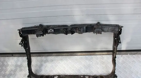 Toyota Prius (XW30) Radiator support slam panel