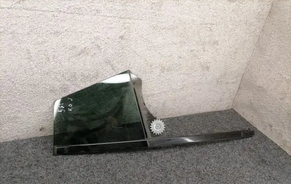 BMW 5 GT F07 Rear vent window glass 7197887