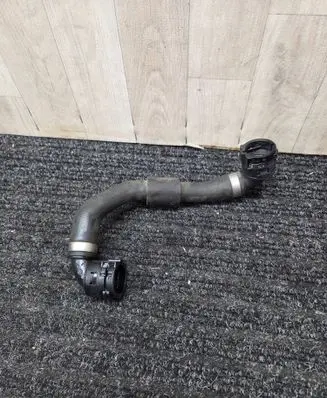 BMW 5 G30 G31 G38 Engine coolant pipe/hose 8602626 17128602626