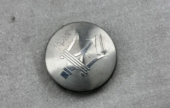 Maserati Quattroporte Original wheel cap MAS