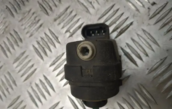Renault Scenic I Headlight level adjustment motor 7700840141