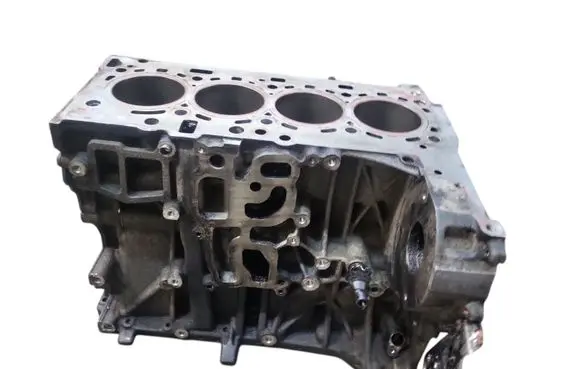 BMW 1 F20 F21 Engine block N47D16A