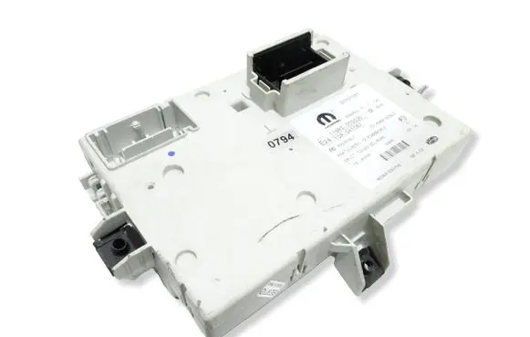 Fiat 500X Fuse box set 52007597 10R041061 116RI000030