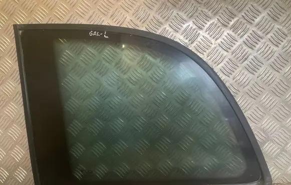 Opel Zafira A Rear side window 43R007028