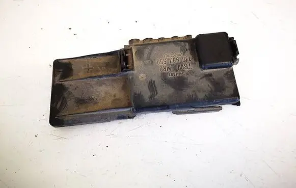 Audi A3 S3 8L Fuse box cover 1j0937550