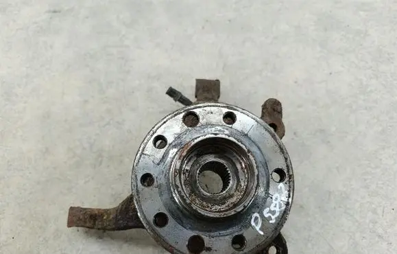 Opel Astra H Front wheel hub spindle knuckle