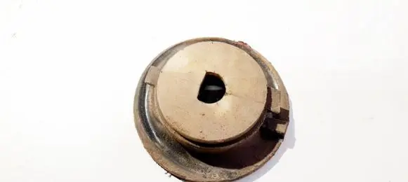 Peugeot 3008 I Front coil spring rubber mount 