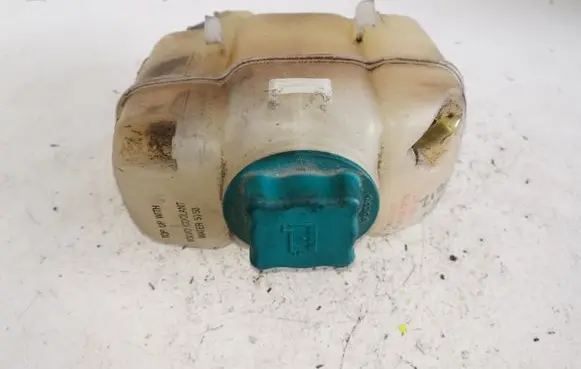 Volvo S80 Coolant expansion tank/reservoir 8634226 8634227