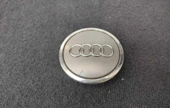 Audi Q5 SQ5 Original wheel cap 8T0601170A