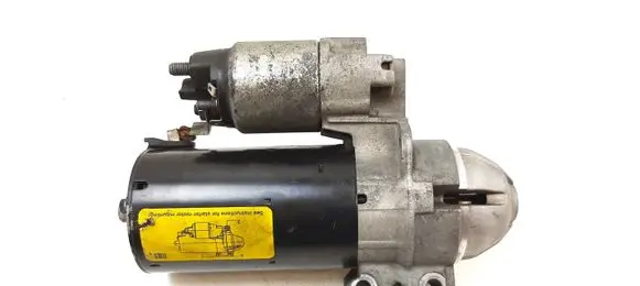 BMW 5 E60 E61 Starter motor 0001115069 7801203