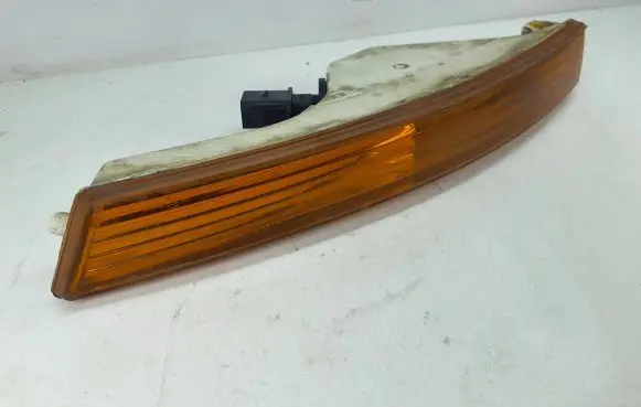 Volkswagen PASSAT B6 Front indicator light 3C0953041J