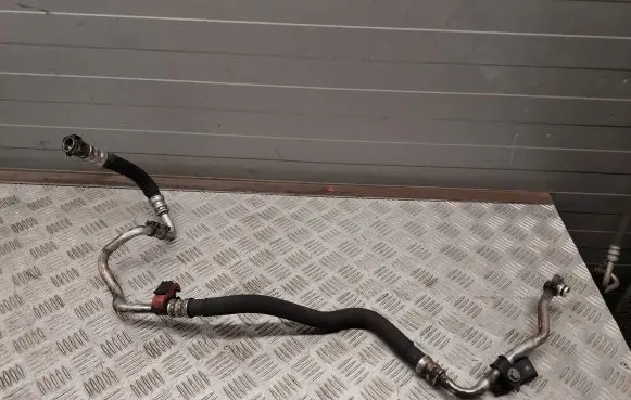 BMW 5 F10 F11 Turbo turbocharger oiling pipe/hose 7589509