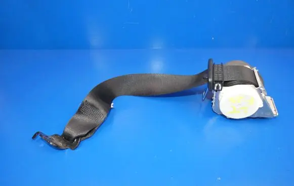 BMW X3 F25 Rear seatbelt 