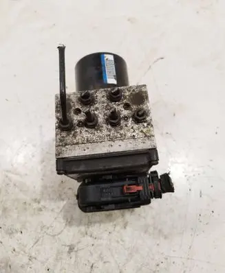 Volkswagen PASSAT B6 ABS Pump 3C0614109E 16431603 16431503C