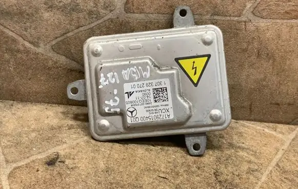 Mercedes-Benz C W204 Xenon control unit/module A1729015400