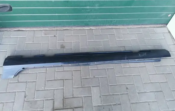 Volvo S60 Sill 39811930