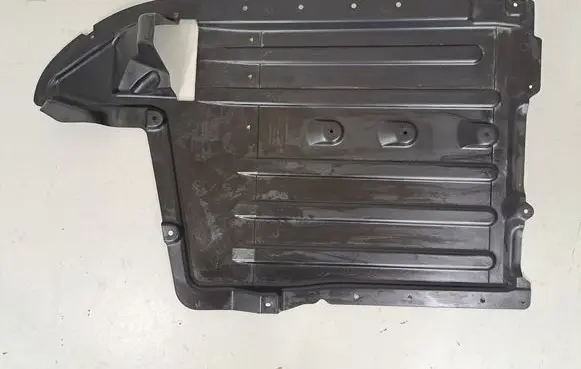 BMW X6 G06 Center/middle under tray cover 9478892 7468797