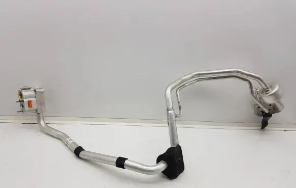 Volvo XC60 Air conditioning (A/C) pipe/hose 31497909 32260834 0374A