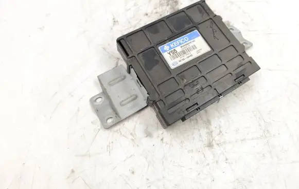 KIA Sorento Engine control unit/module 3910639435 9040930267A0 EH9556F0