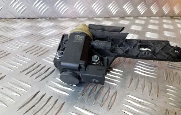 Volkswagen Sharan Turbo solenoid valve 0G34011464A 1K0906627B