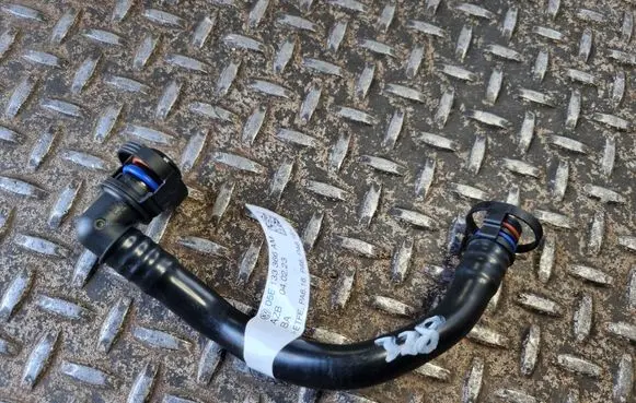Volkswagen Tiguan Vacuum line/pipe/hose 05E133366AM