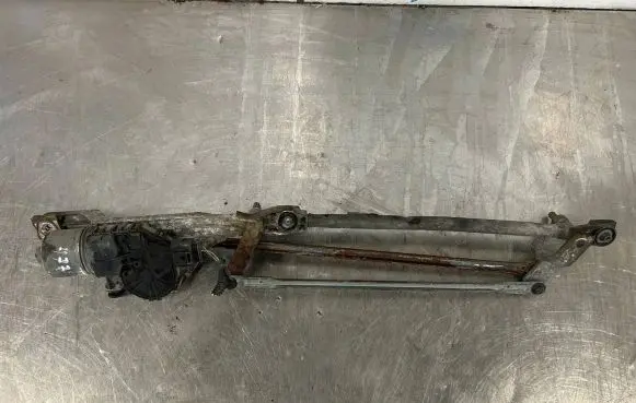 Ford Focus Front wiper linkage and motor 4M5117504AC 3397020850