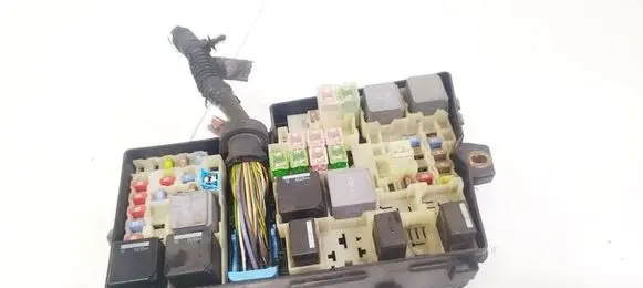 Ford Focus Fuse box set BK67848110210 BV6T14K733BCC