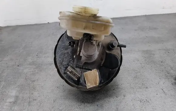 Ford Mondeo MK IV Brake booster 7G912B195AG