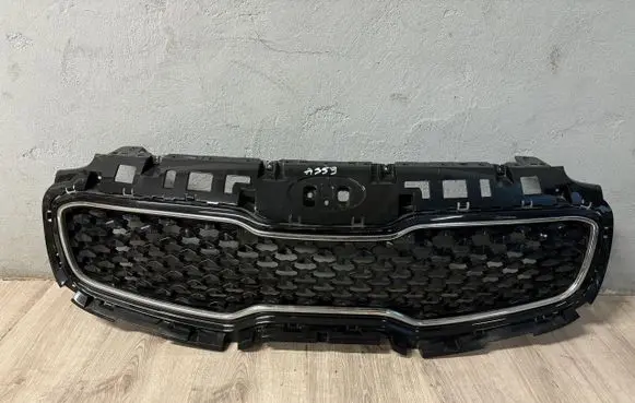 KIA Sportage Front bumper upper radiator grill 86350-F1010
