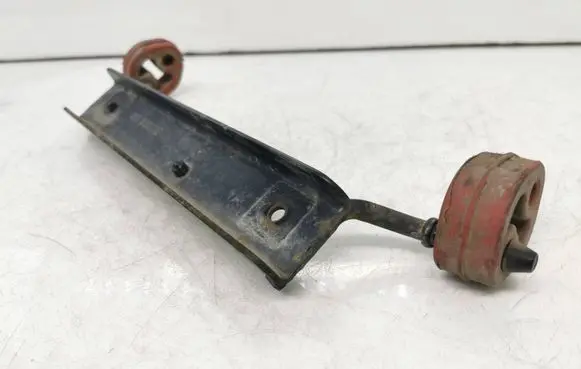 Muffler mount bracket/holder