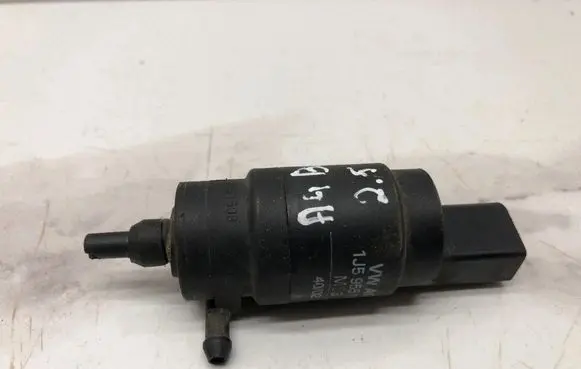 Audi A4 S4 B6 8E 8H Windscreen/windshield washer pump 1J5955651