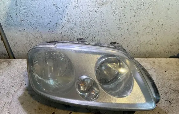 Volkswagen Caddy Headlight/headlamp