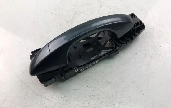 Skoda Octavia Mk3 (5E) Front door exterior handle 5G0837205N