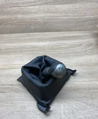 Toyota Corolla E110 Gear lever shifter trim leather/knob TOYOTAGEARKNOB