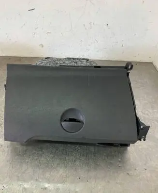 Renault Kangoo II Glove box 681086701R