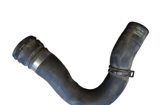 Audi A6 S6 C6 4F Engine coolant pipe/hose 4F0121101B