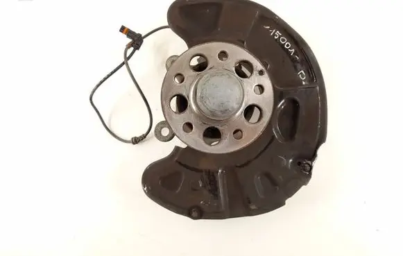 Mercedes-Benz GLK (X204) Front wheel hub 2043323001 2213370245